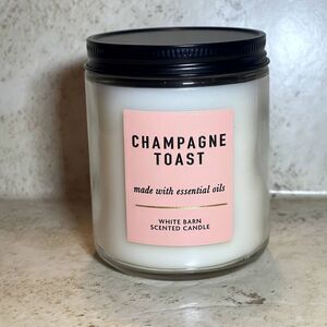 Bath & Body Works - White Barn Champagne Toast Single Wick Jar Candle NWT